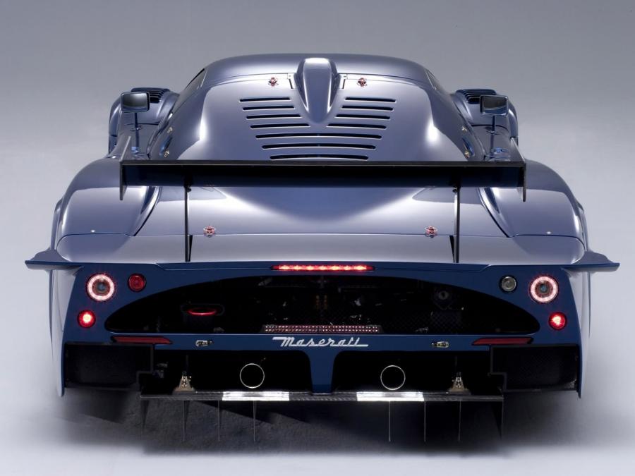  Maserati MC-12 Corse 2006 года  (фото 2 из 12)